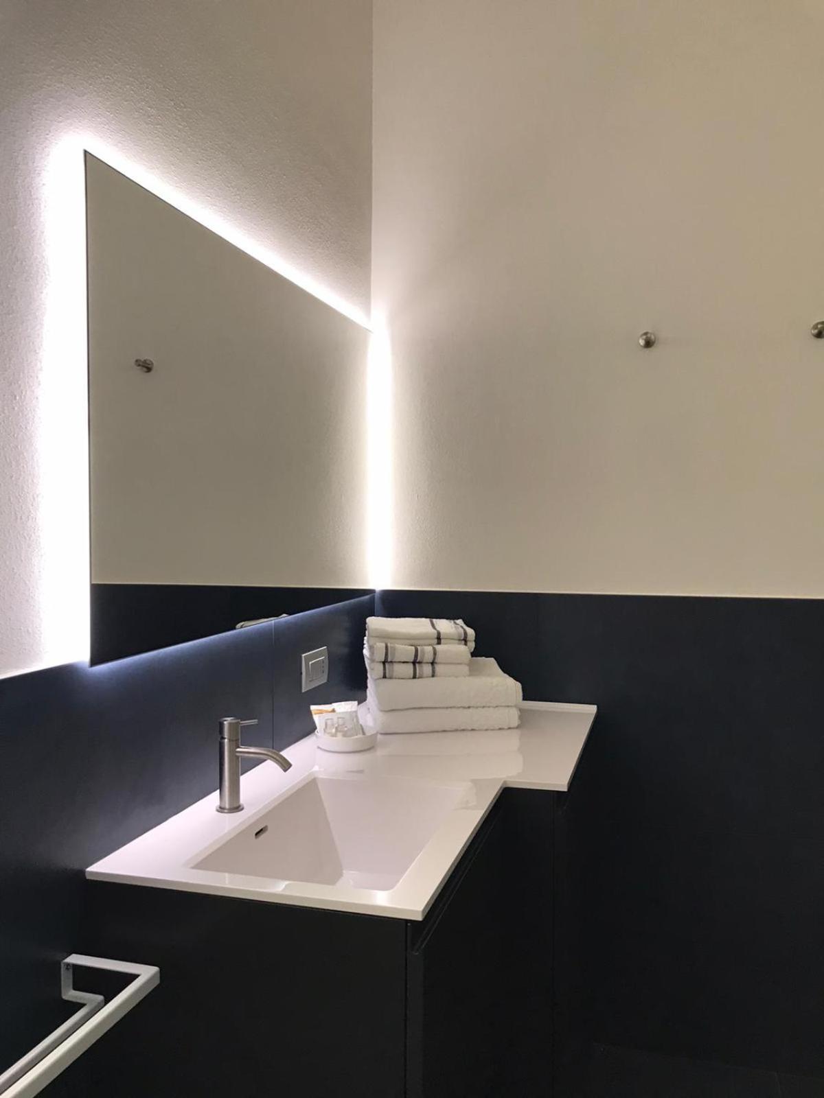 Domus Apartment Modena Exterior photo
