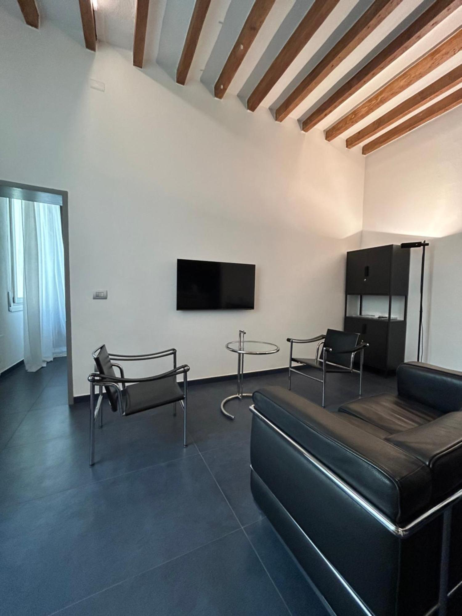 Domus Apartment Modena Exterior photo